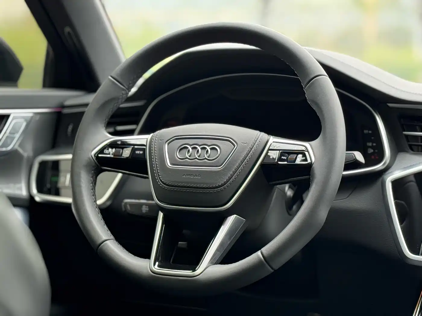 Audi A6L 2025 Model Year Facelift 40 TFSI Luxury Sport фото 10