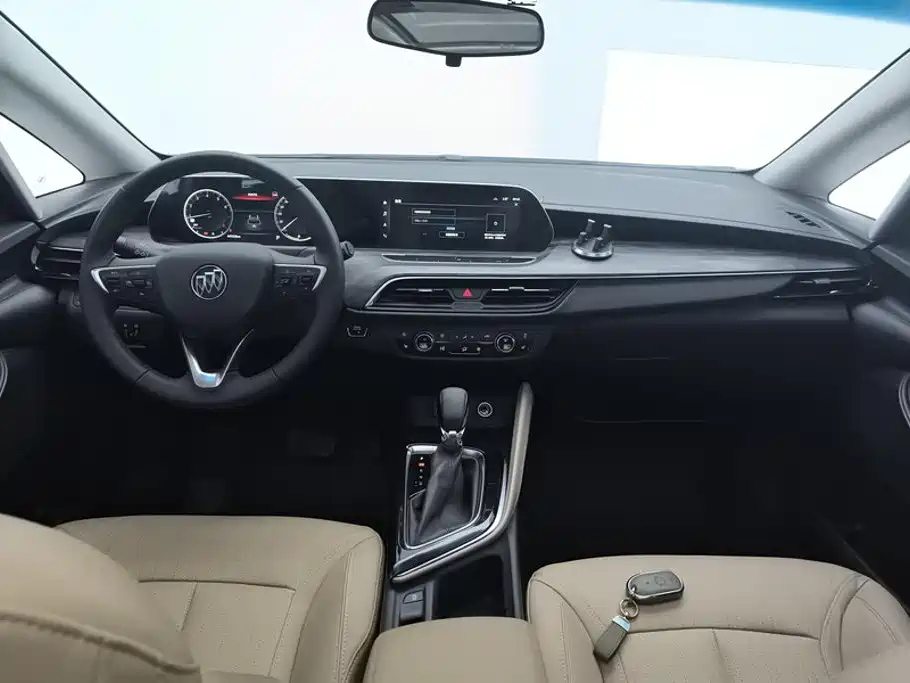 Photo 12 - Buick GL6