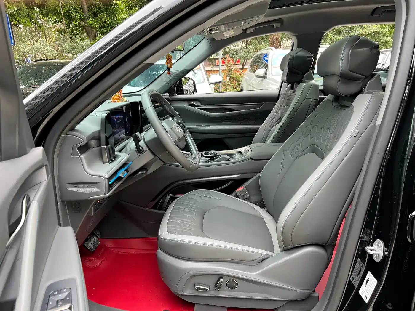  Ford Edge 2023 Edge L 2.0T EcoBoost FWD 7-Seater Luxury 7