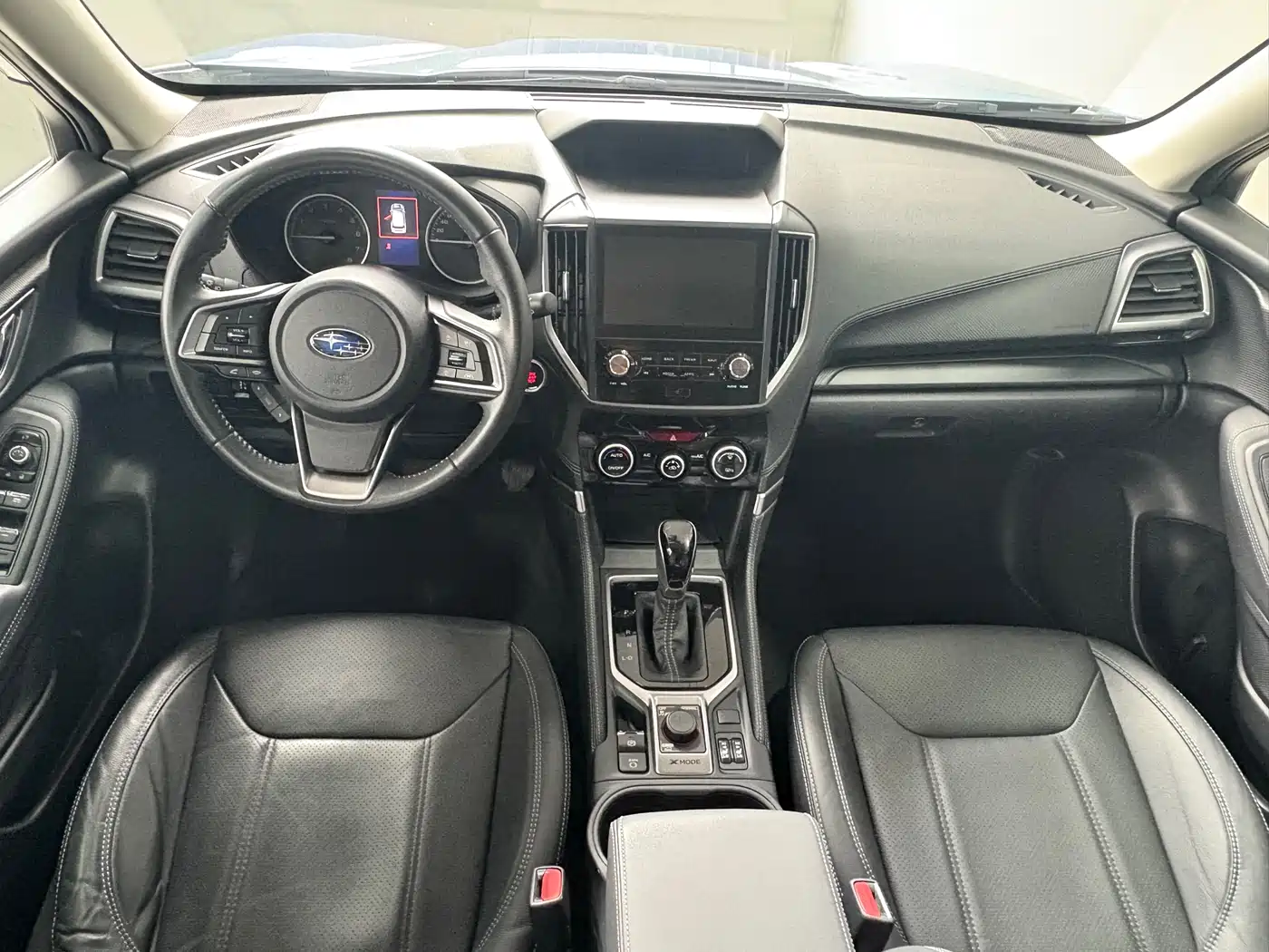 Subaru Forester 2019 2.0i Luxury Edition EyeSight фото 16