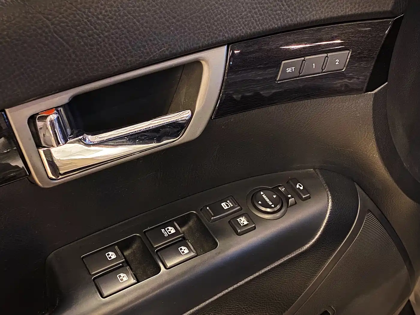 Kia Borego 2013 3.8L Luxury Edition China V фото 13