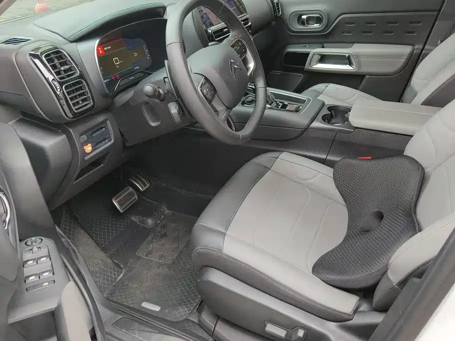 Фото 9 - Citroën Tianyi C5 AIRCROSS