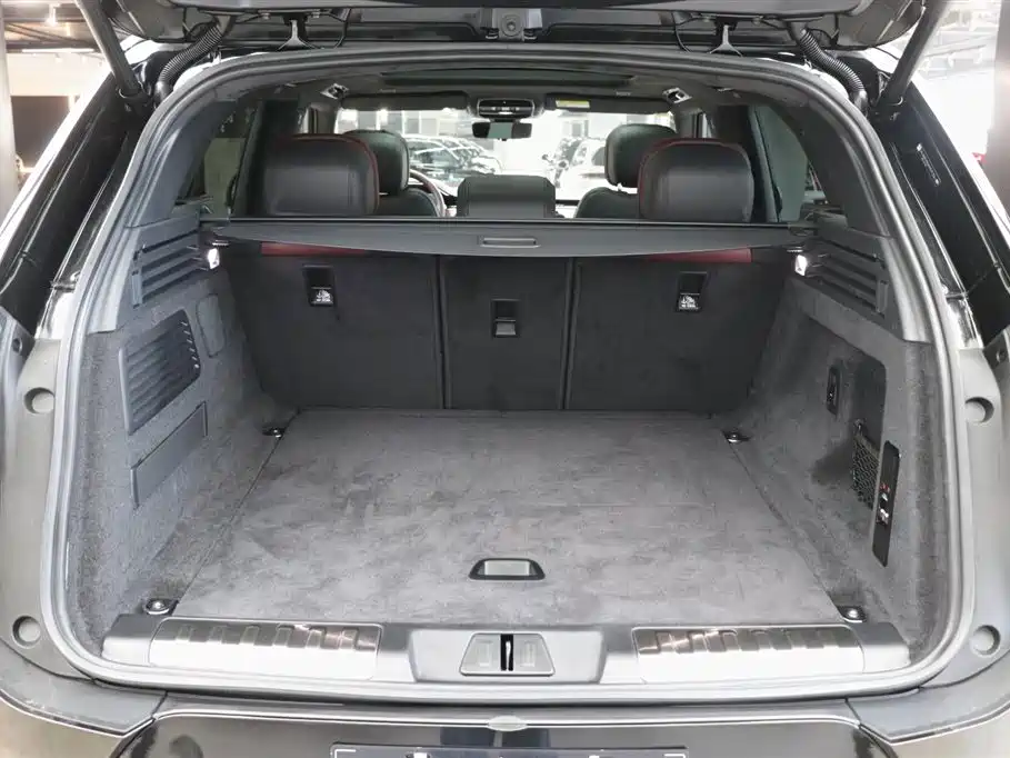 Land Rover Range Rover Sport 2024 400PS Exemplary Edition фото 29