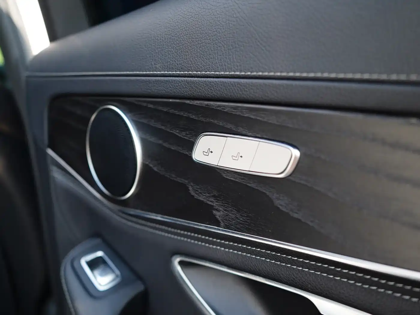 Lincoln MKT 2012 2010 Model 3.5T EcoBoost AWD