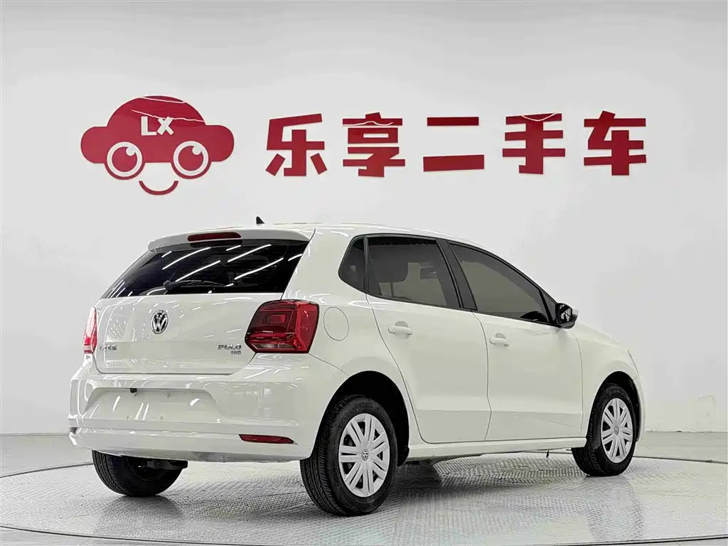 Volkswagen Polo 2018 1.5L Auto Safe Drive фото 12