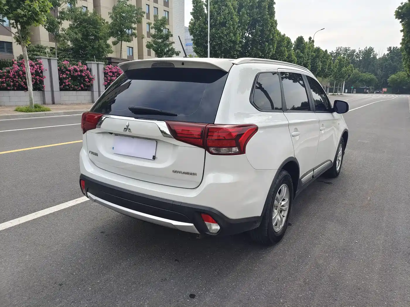 Mitsubishi Outlander 2017 2.0L 2WD Glory 5-seater фото 15