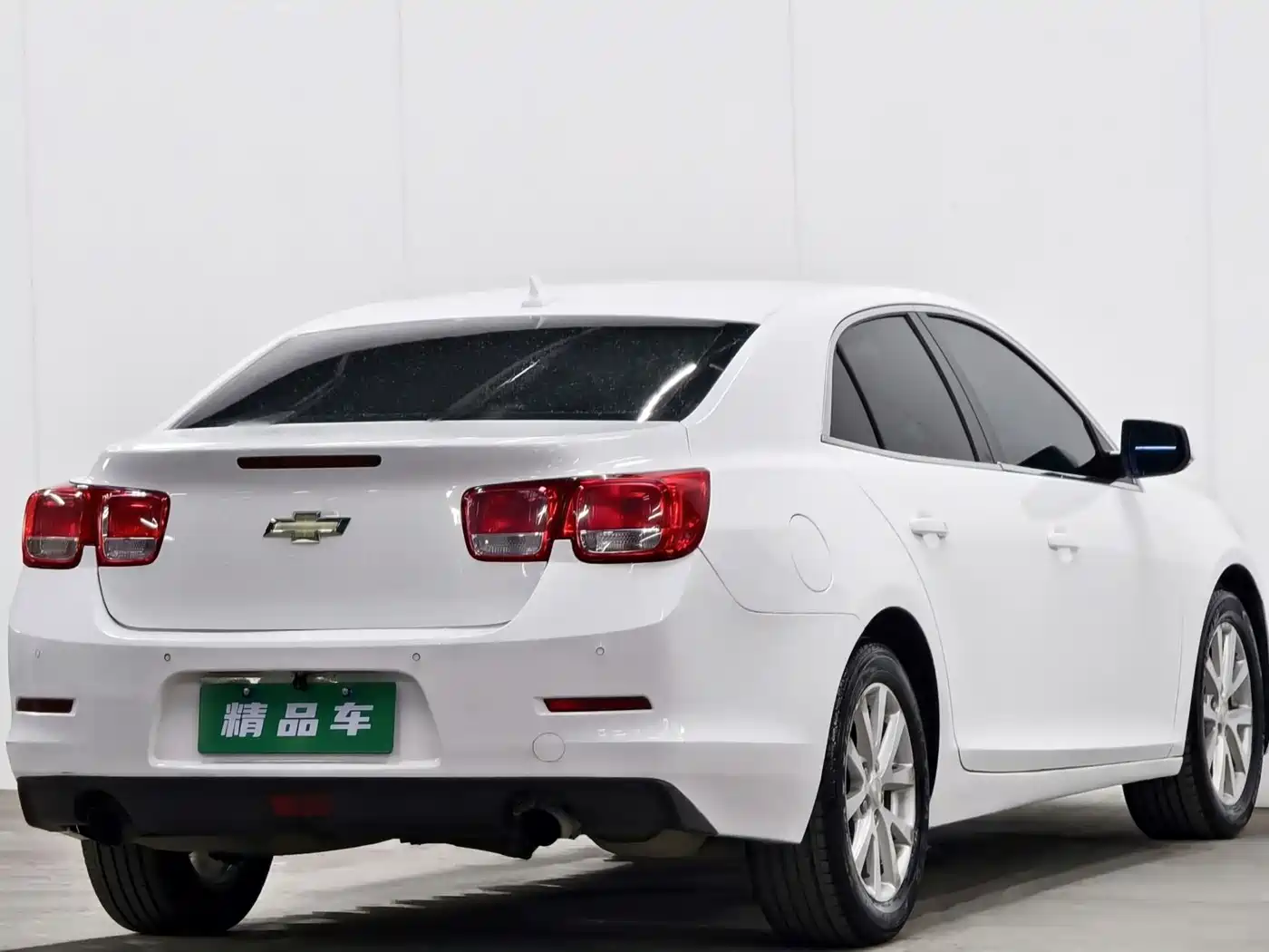 Chevrolet Malibu 2014 2.0L Automatic Luxury фото 4