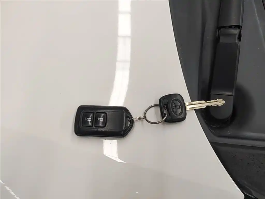 Toyota Vios 2017 1.5L CVT Pioneer фото 9