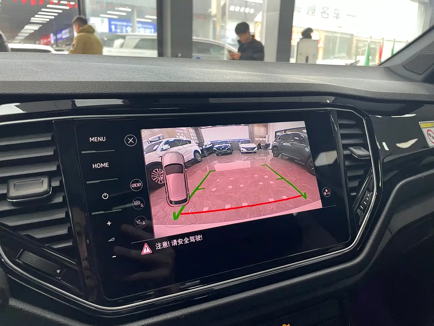 Volkswagen T-ROC 2021 Facelift 280TSI DSG 4WD Luxury Smart Connect Edition фото 13