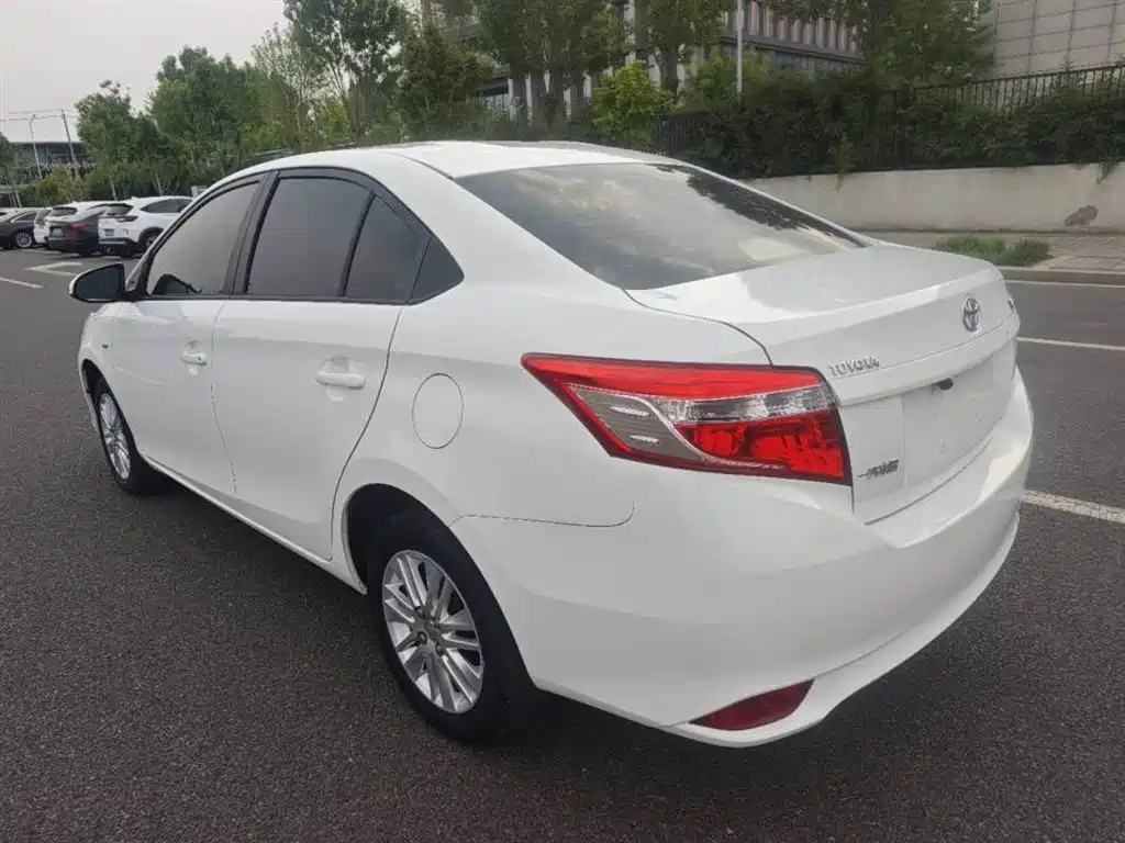 Toyota Vios 2014 1.5L Automatic Smart Enjoyment Edition фото 9