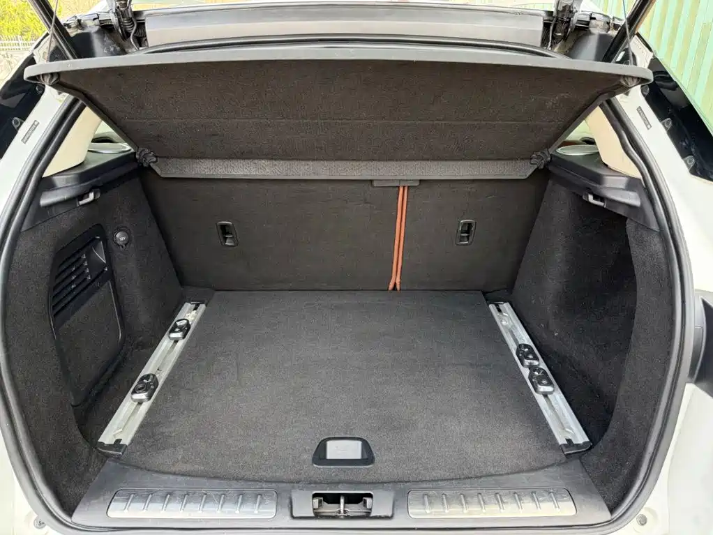 Photo 11 - Land Rover Range Rover Evoque (Import)
