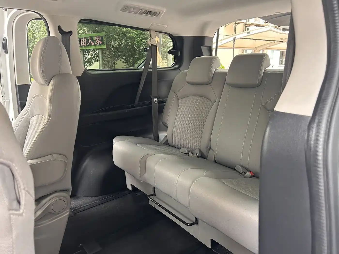 SAIC Maxus Maxus G10 2022 2022 2.0T Auto Elite Edition Petrol 7-Seater