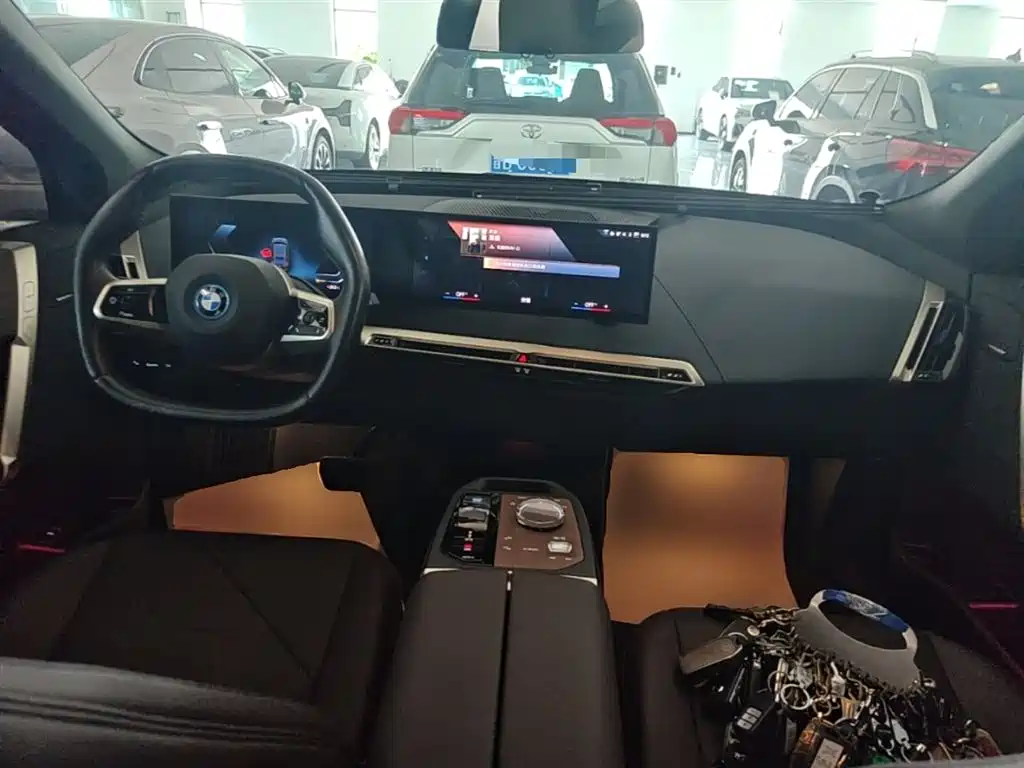 BMW iX 2023 2022 xDrive40
