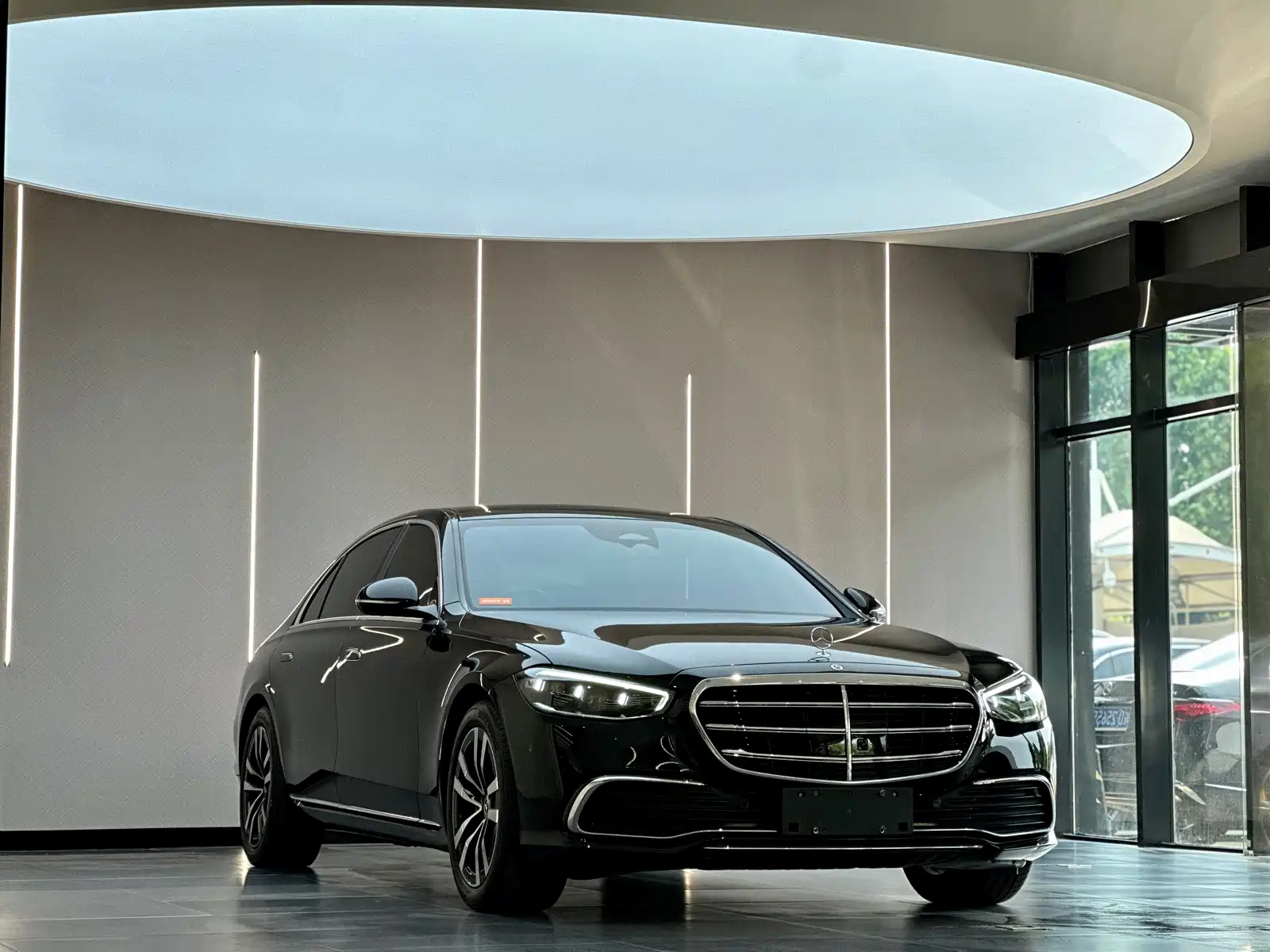Фото 3 - Mercedes-Benz S-Class