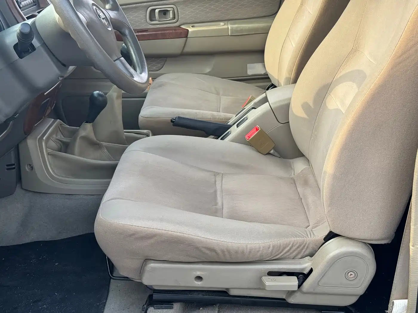 Nissan D22 2013 2013 2.4L Gasoline 4WD Standard