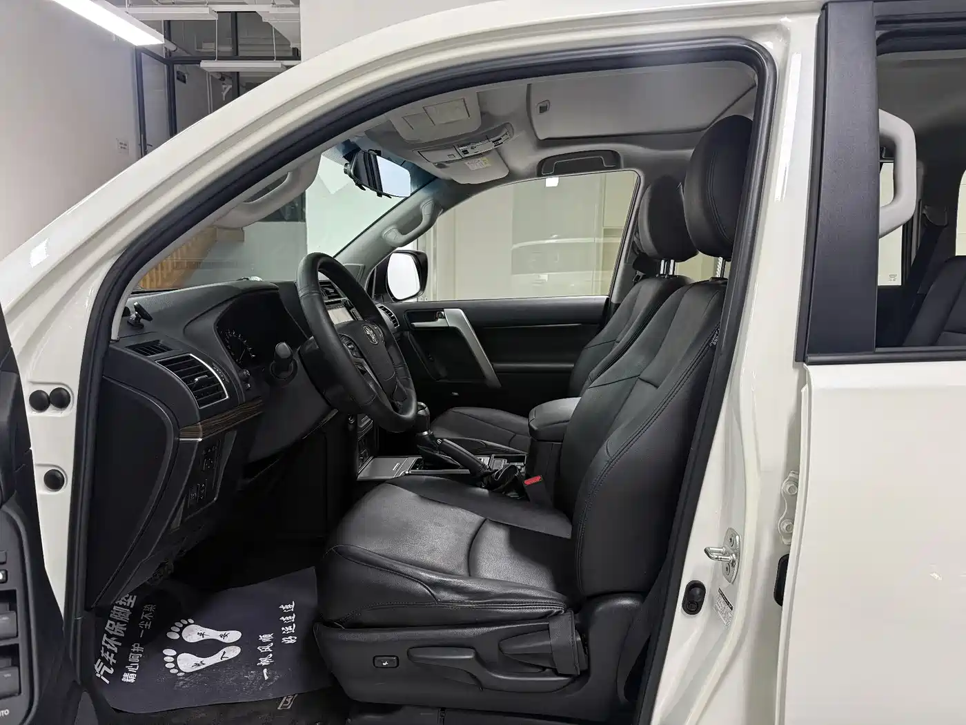 Toyota Prado 2018 3.5L Auto TX фото 7