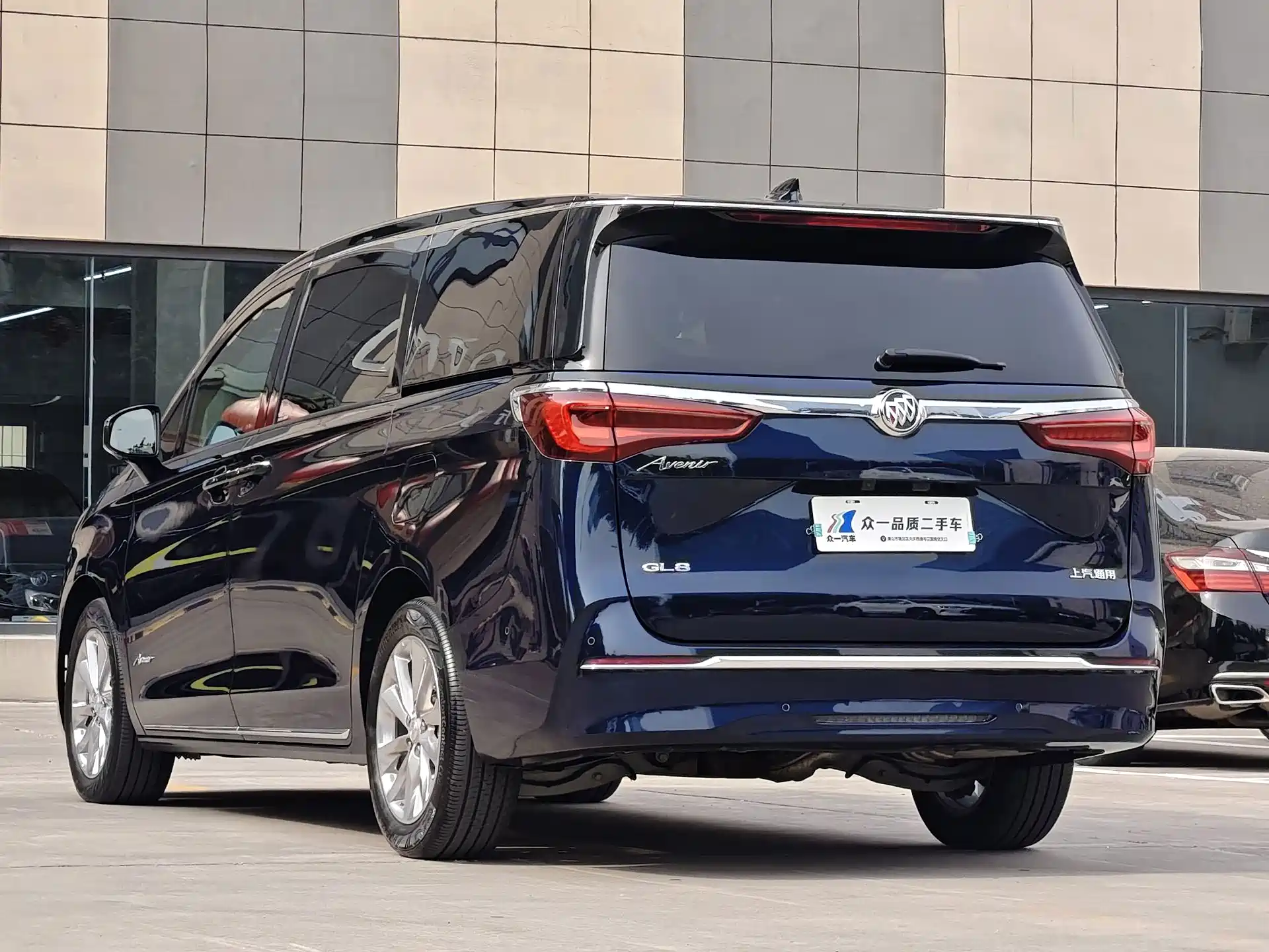 Фото 5 - Buick GL8