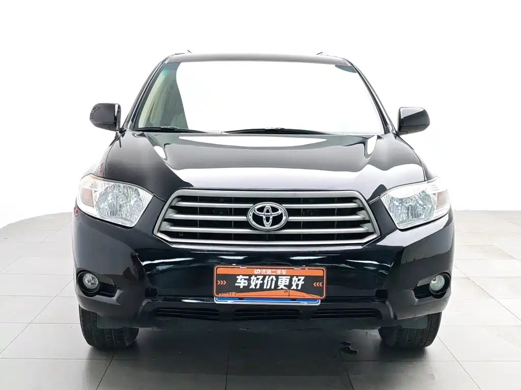 Photo 3 - Toyota Highlander
