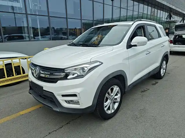  Dongfeng Fengguang Fengguang S560 2018 1.8L Manual Urban 7-seater