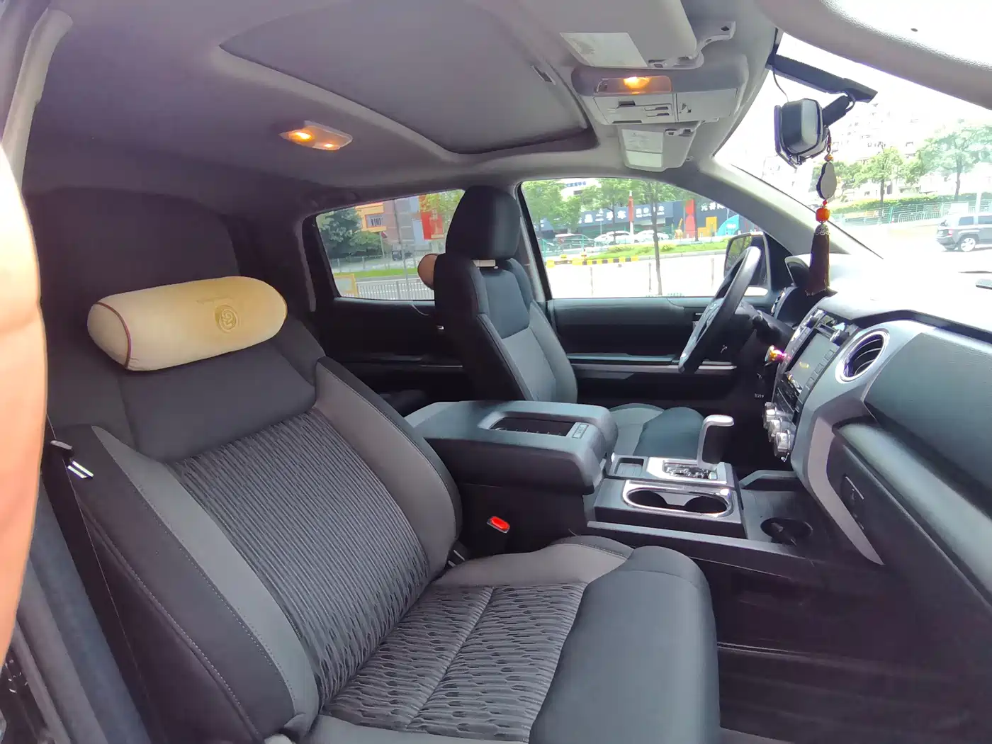 Toyota Tundra 2015 2014 5.7L 1794 Edition