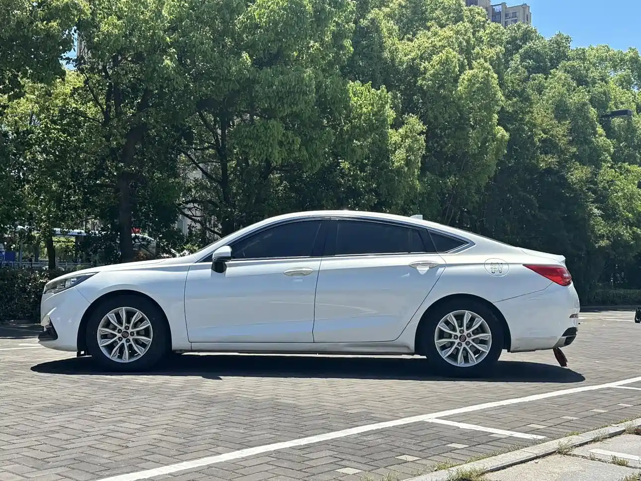 Hongqi H5 2019 30TD Style Edition фото 7