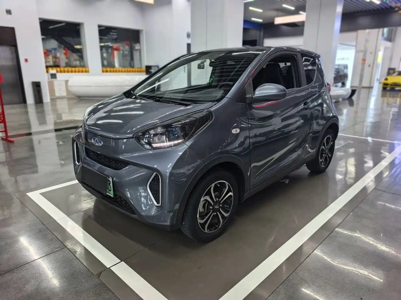 QQ New Energy Little Ant 2019 4-Seater Smart Enjoy Edition 35kWh