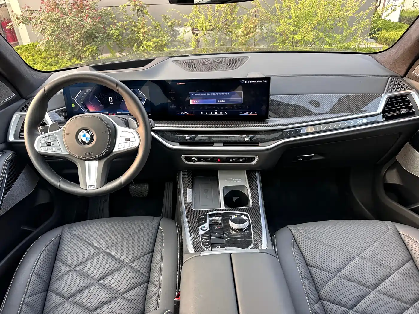BMW X5 2024 xDrive 40Li Exclusive Black Flame Limited Edition фото 6
