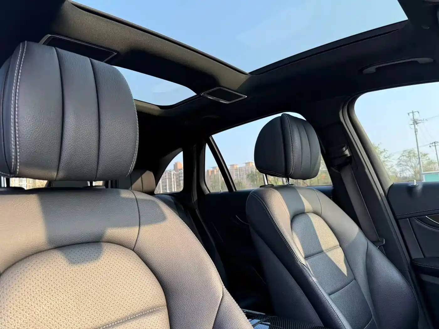 Mercedes-Benz GLC 2020 GLC 260 L 4MATIC Luxury фото 14