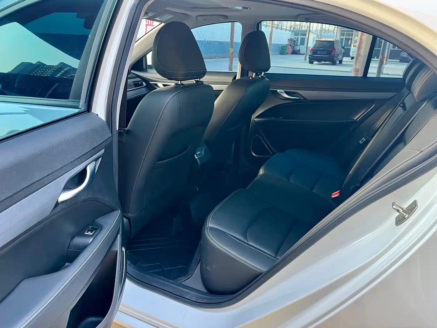 GEELY AUTOMOBILE EMGRAND