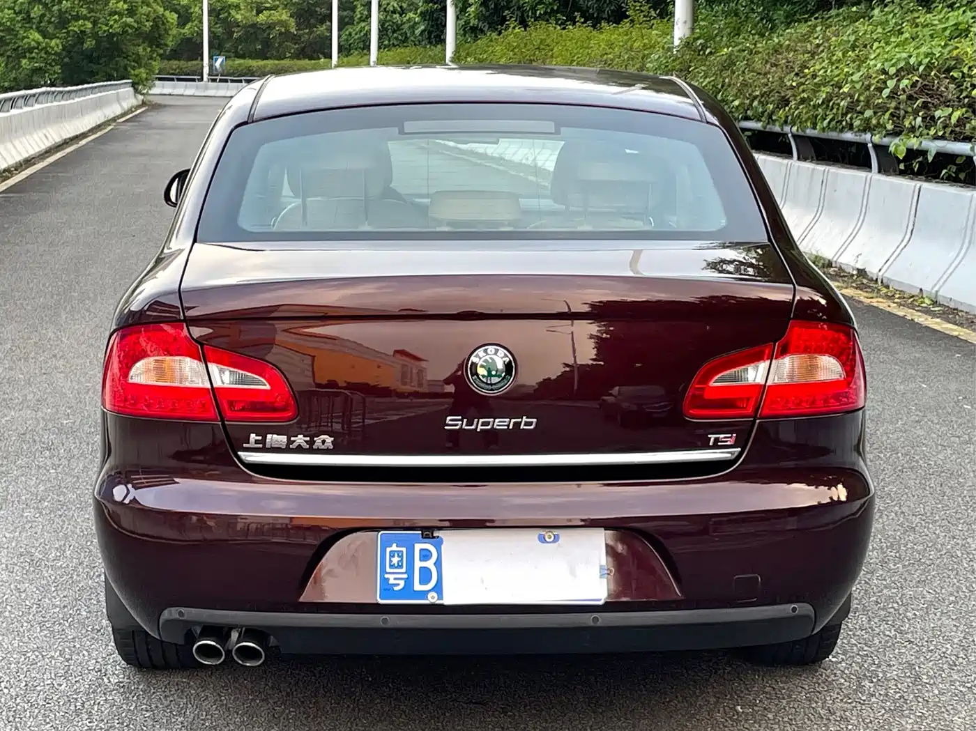 Škoda Superb 2013 2012 1.8TSI Automatic Noble Elegance Edition