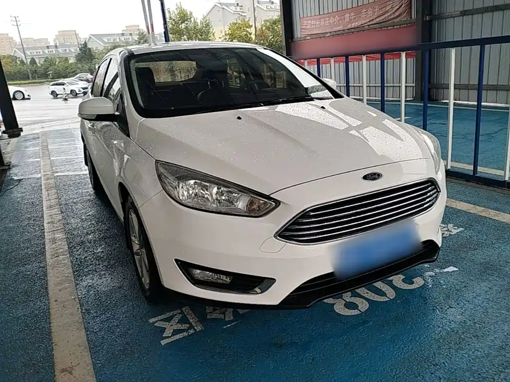 Photo 4 - Ford Focus