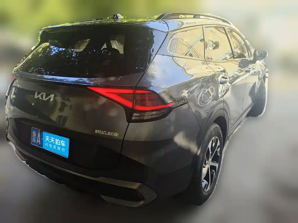 Фото 2 - Kia Sportage