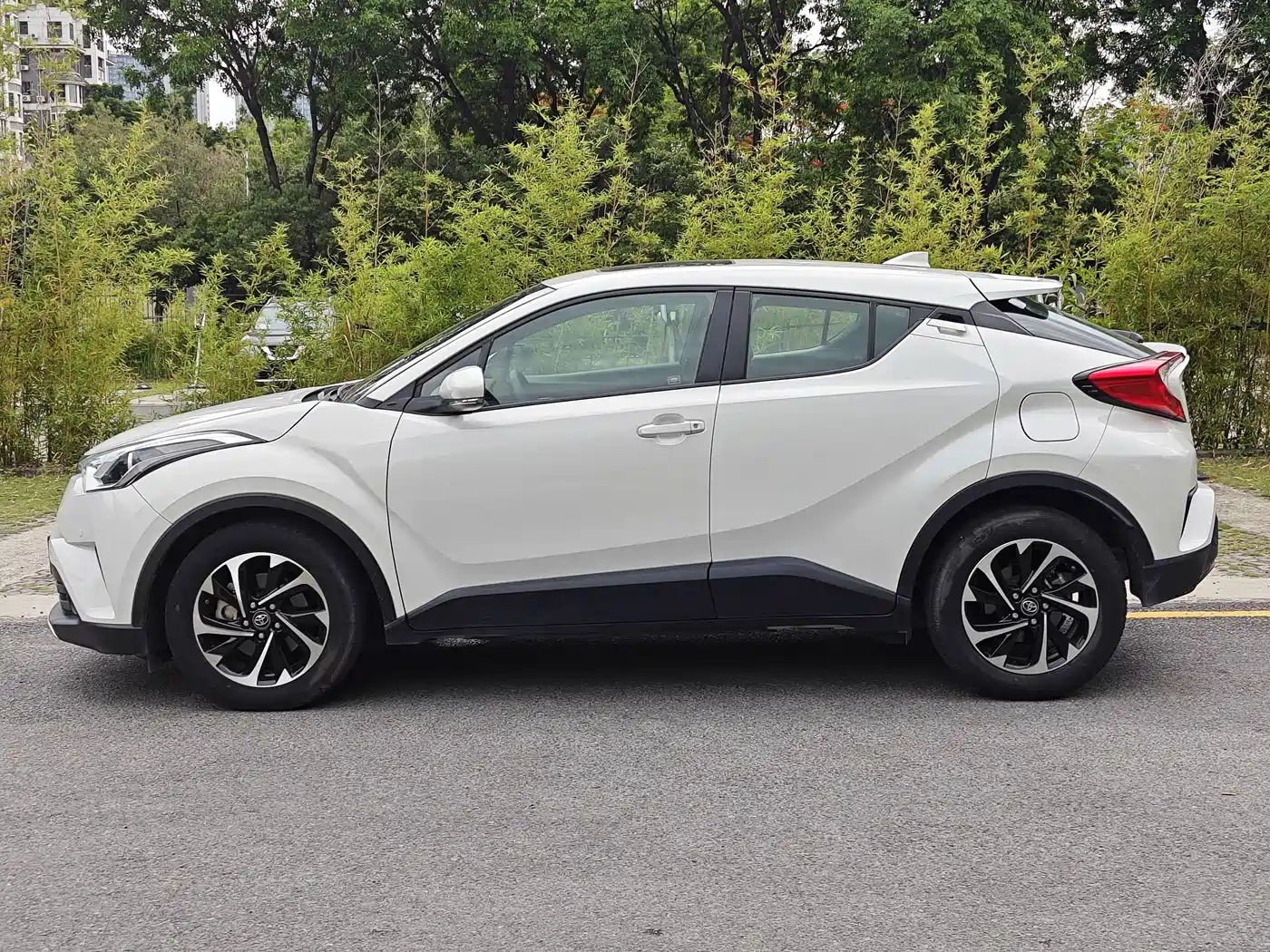 Toyota IZOA 2020 2.0L Yi Xiang CARE фото 3