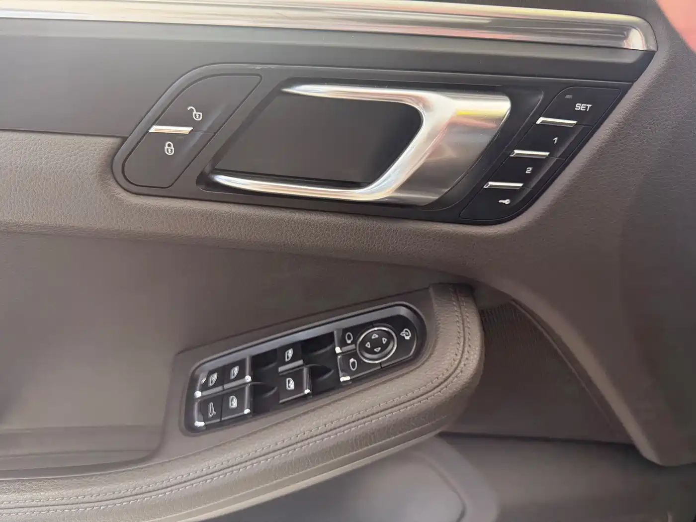 Porsche Macan 2017 Macan 2.0T фото 13