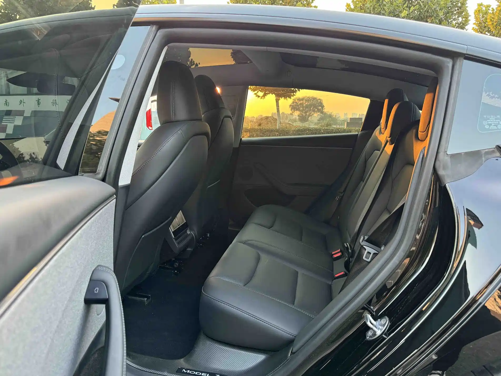 Photo 5 - Tesla Model 3