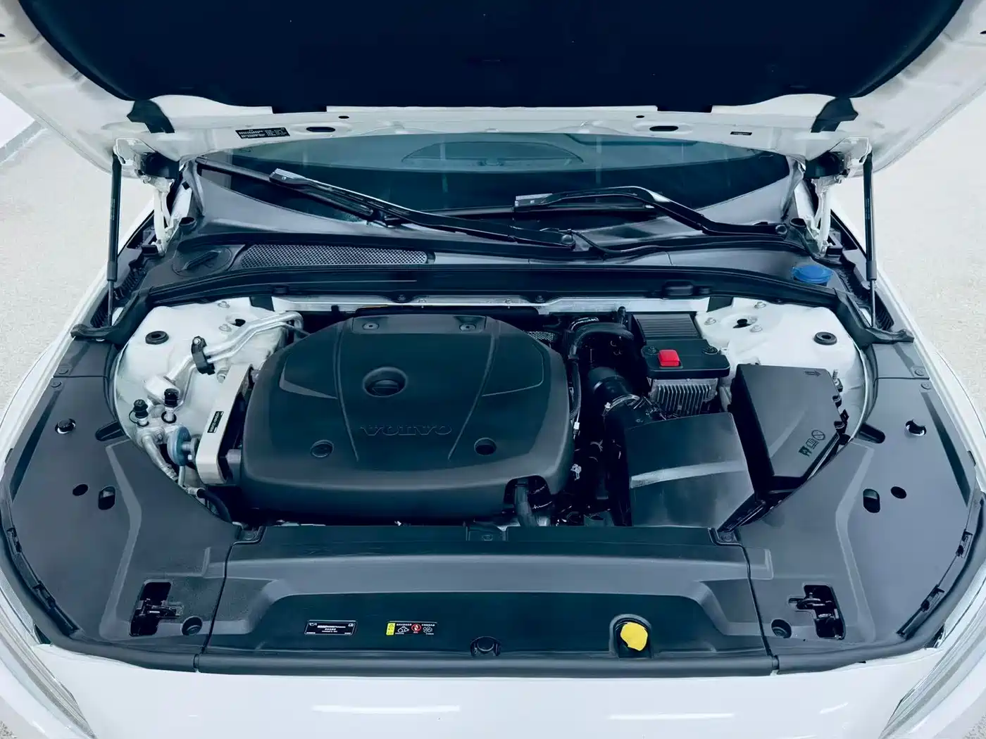 Фото 20 - Volvo V90