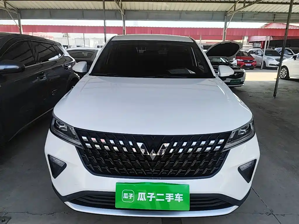 Wuling Motors Wuling Xingchi 2024 2022 1.5L Manual Freedom Edition