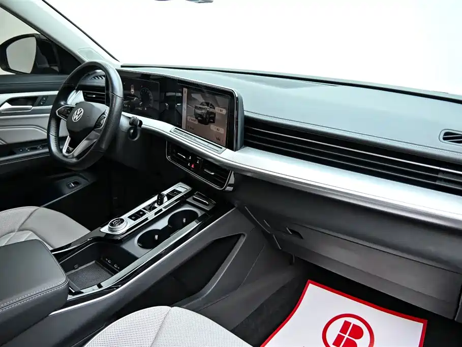 Volkswagen Talagon 2023 380TSI 4WD R-Line Touring Edition фото 16