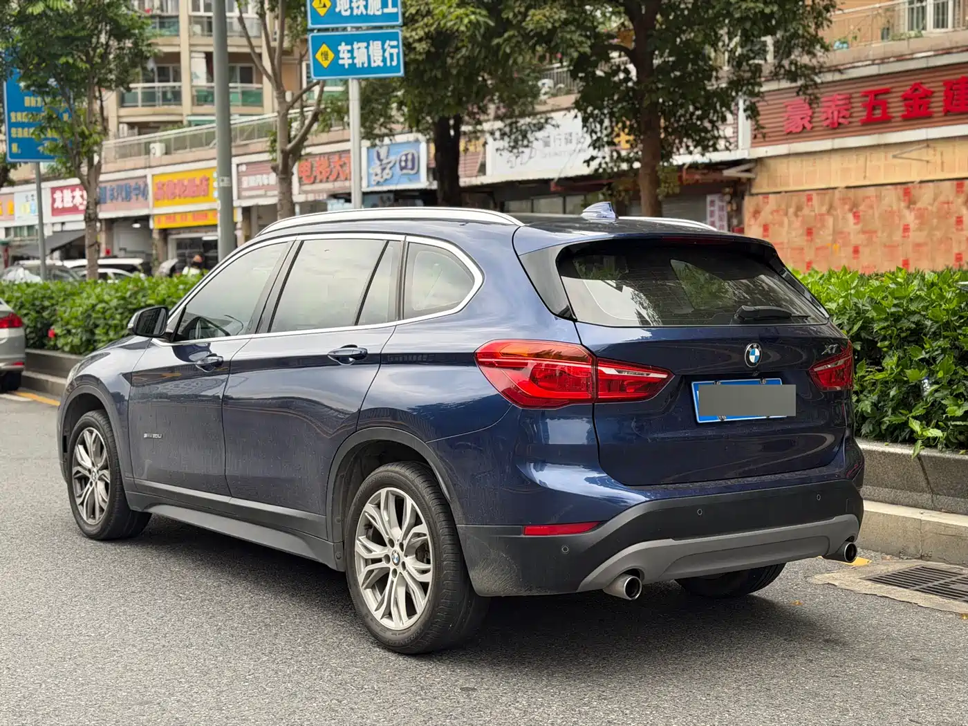 BMW X1 2018 sDrive20Li Leading Model фото 11