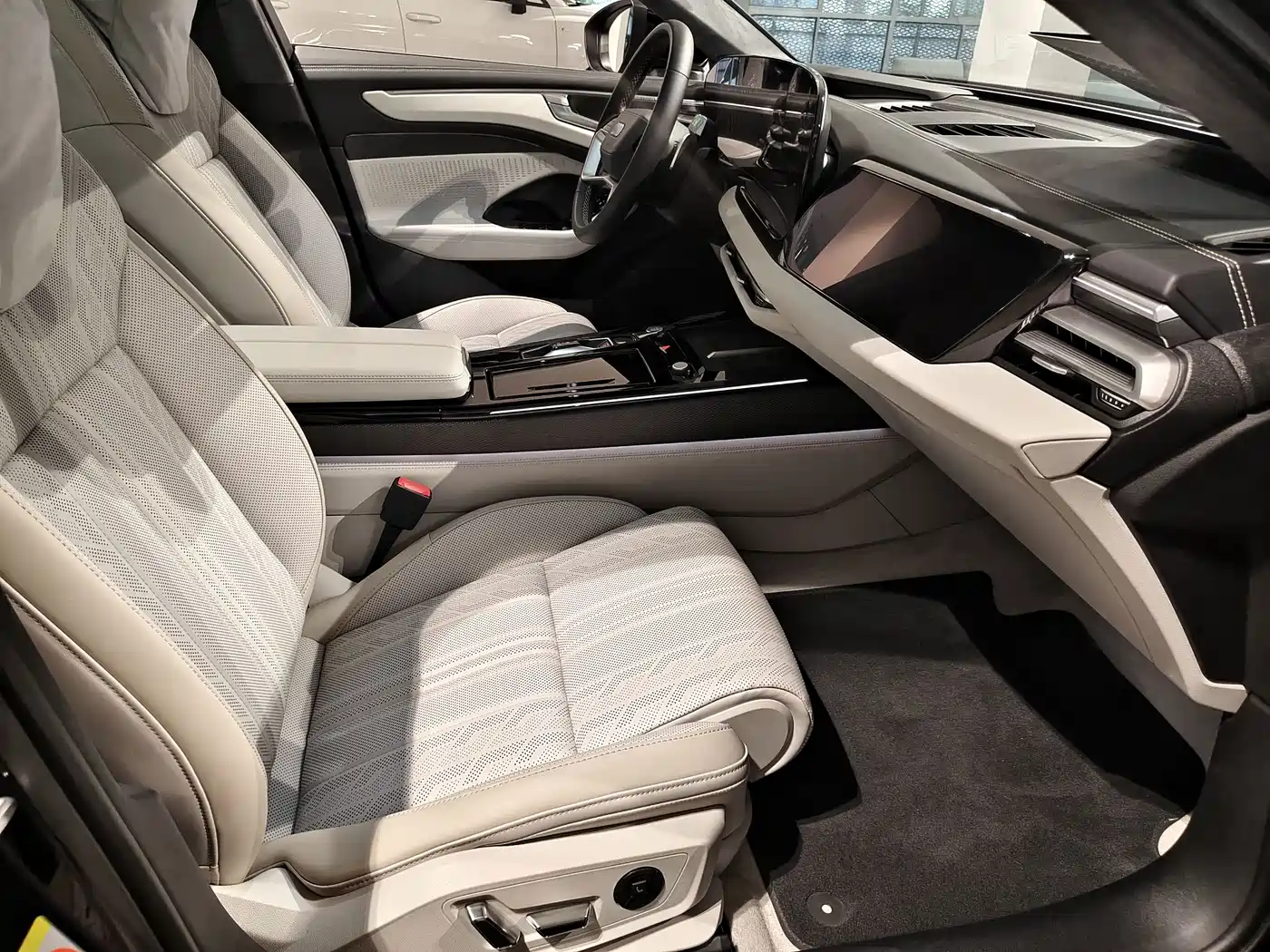 Audi A6L 2026 2026 Model 2.0T High Power Sport Edition