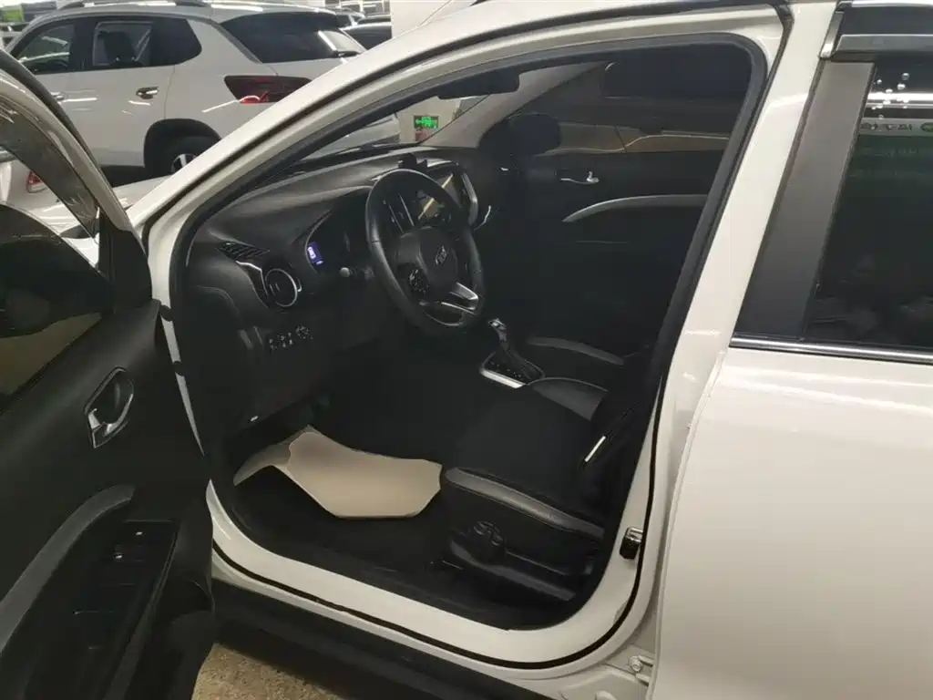 Kia KX1 2019 1.4L Automatic Fun Edition China VI фото 15