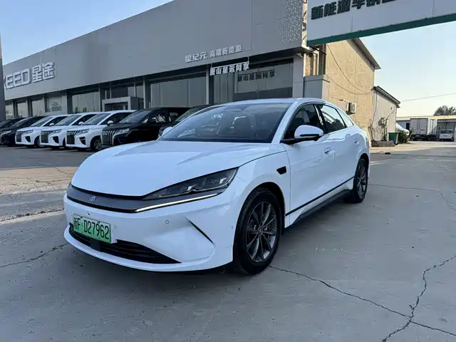 BYD Qin L 2025 DM-i Smart Drive Edition 120KM Excellence Type