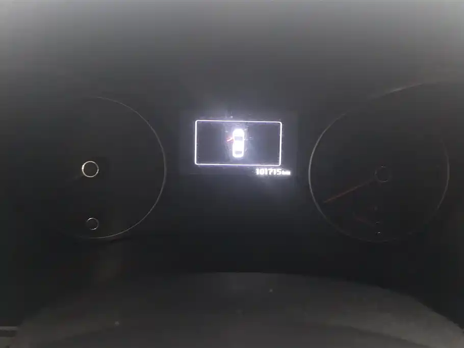 Kia K5 2016 2.0L Automatic LUX фото 14