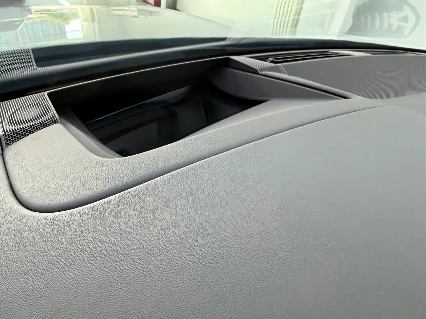 Bentley Continental Plug-in Hybrid 2025 2025 Model GT Mulliner Edition