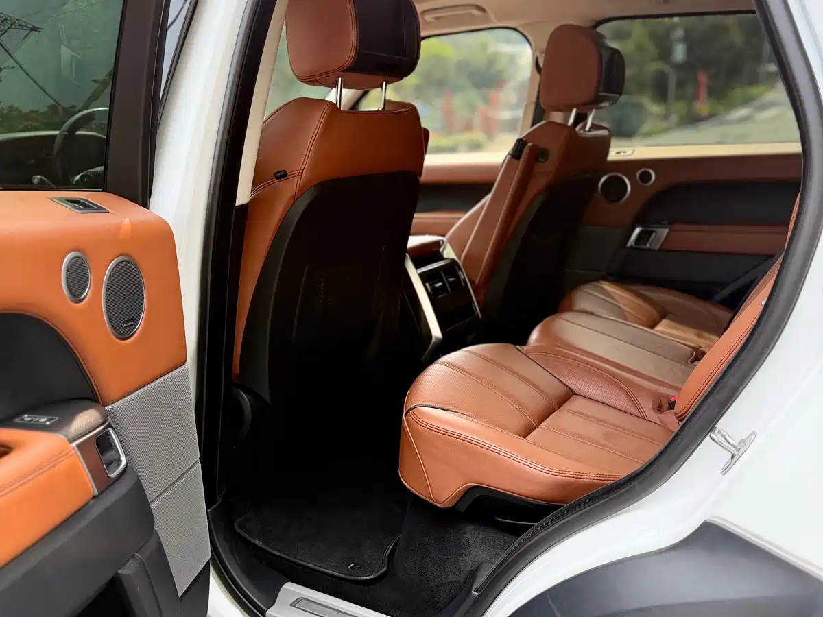 Land Rover Range Rover Sport 2014 3.0 SC V6 HSE DYNAMIC фото 5