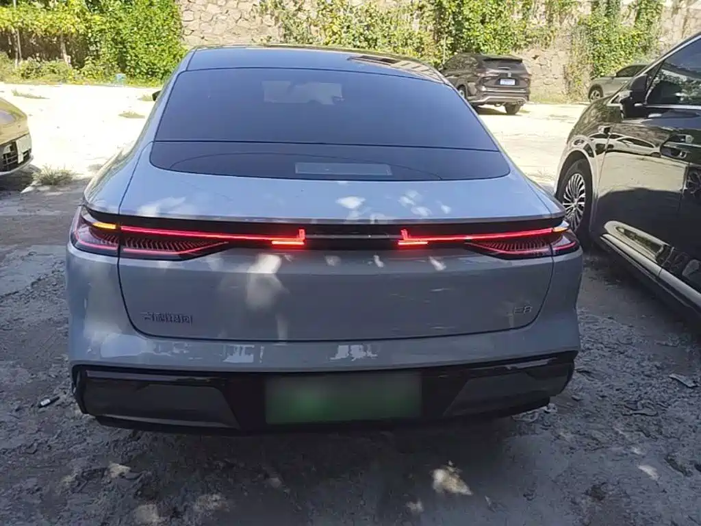 Geely Galaxy Galaxy E8 2025 2025 700km Long Voyage Smart Drive Edition