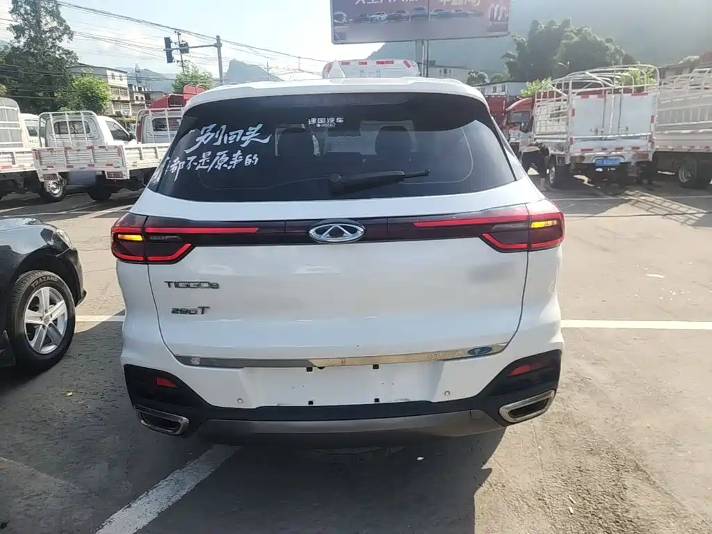 Фото 6 - Chery Tiggo 8