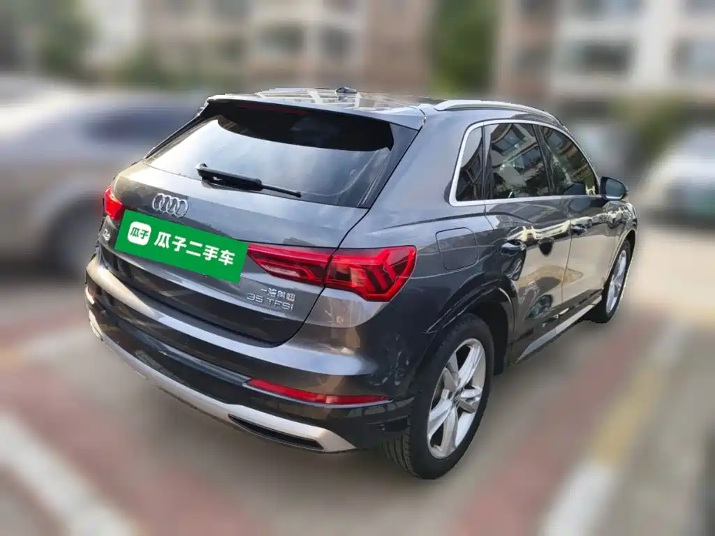 Фото 6 - Audi Q3