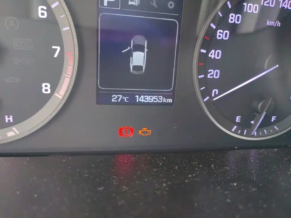 Фото 8 - Hyundai Sonata