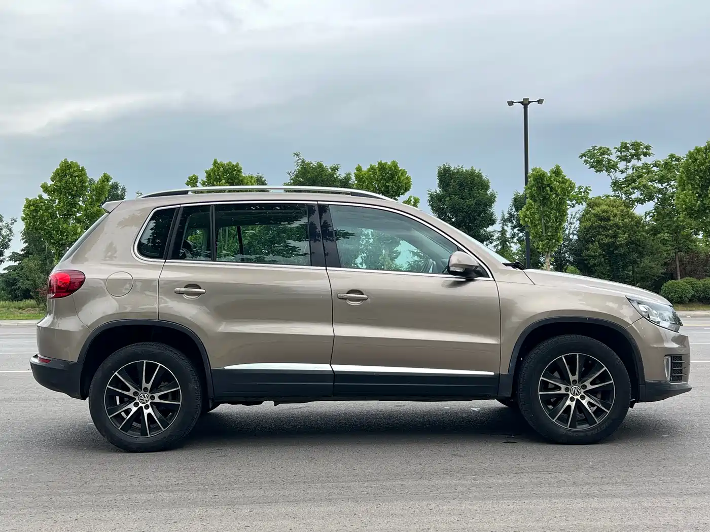 Volkswagen Tiguan 2015 1.8TSI Automatic 2WD Highline фото 4